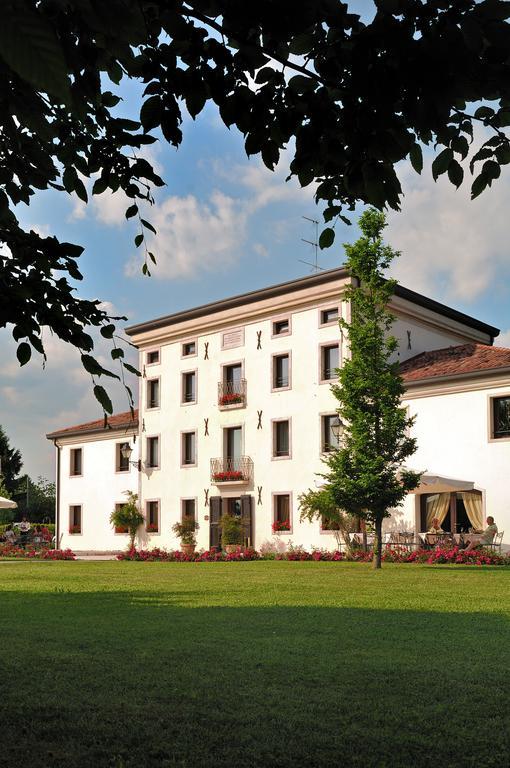 Hotel Villa Dei Carpini أوديرزو المظهر الخارجي الصورة