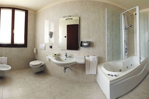 Hotel Villa Dei Carpini أوديرزو المظهر الخارجي الصورة
